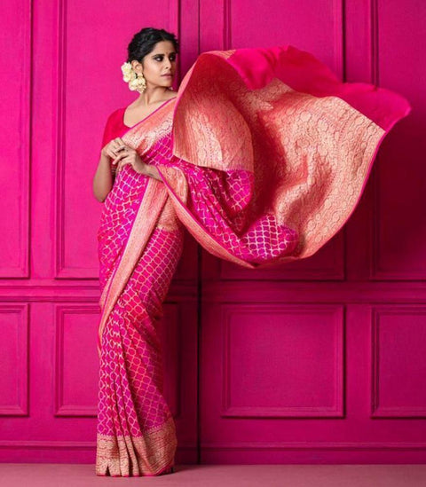 Glossy pink soft silk saree